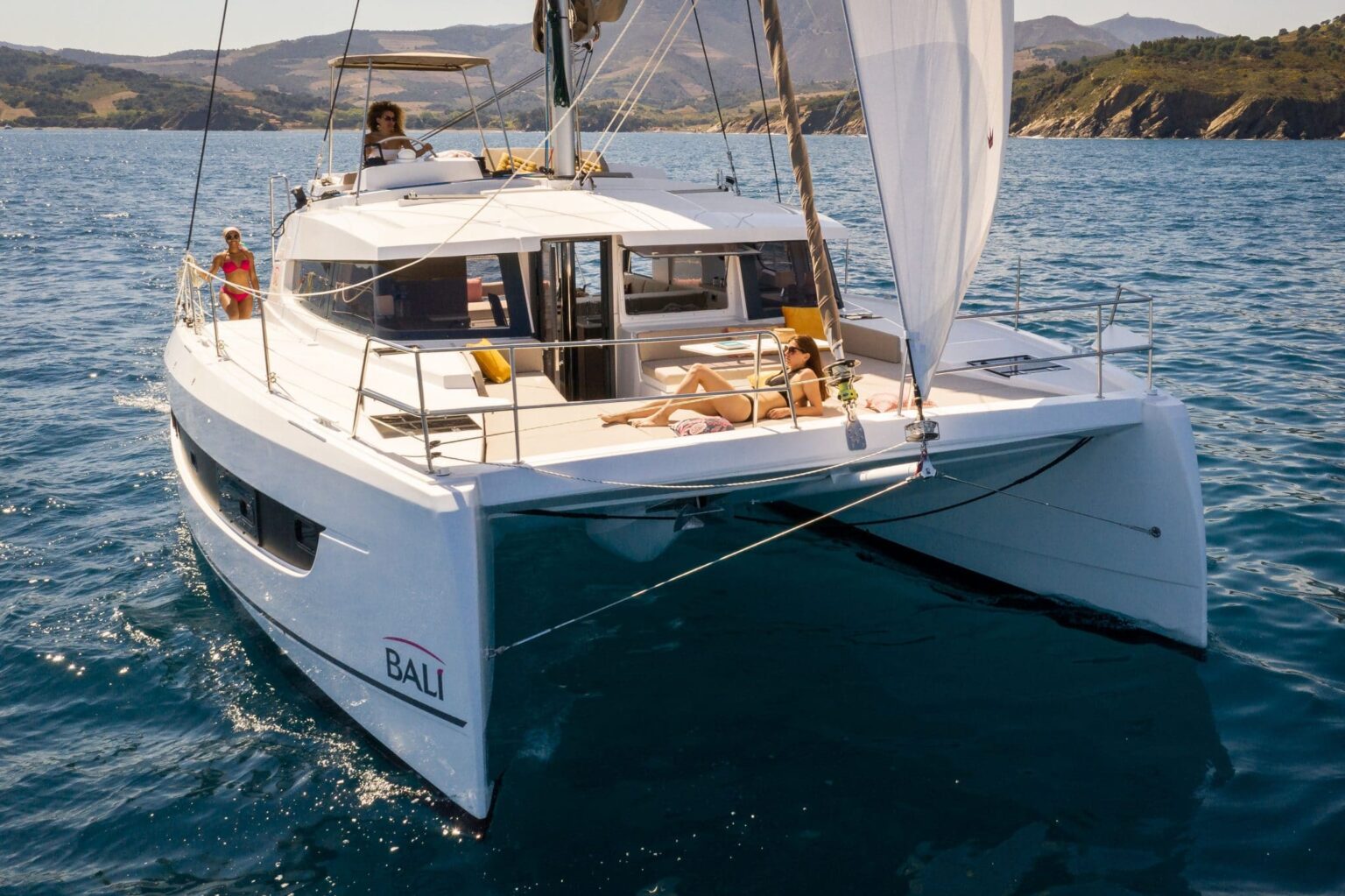 boat tour in milos, catamaran