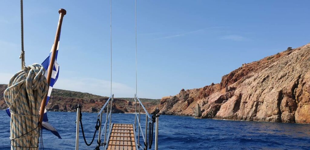 boat tours in milos, greece